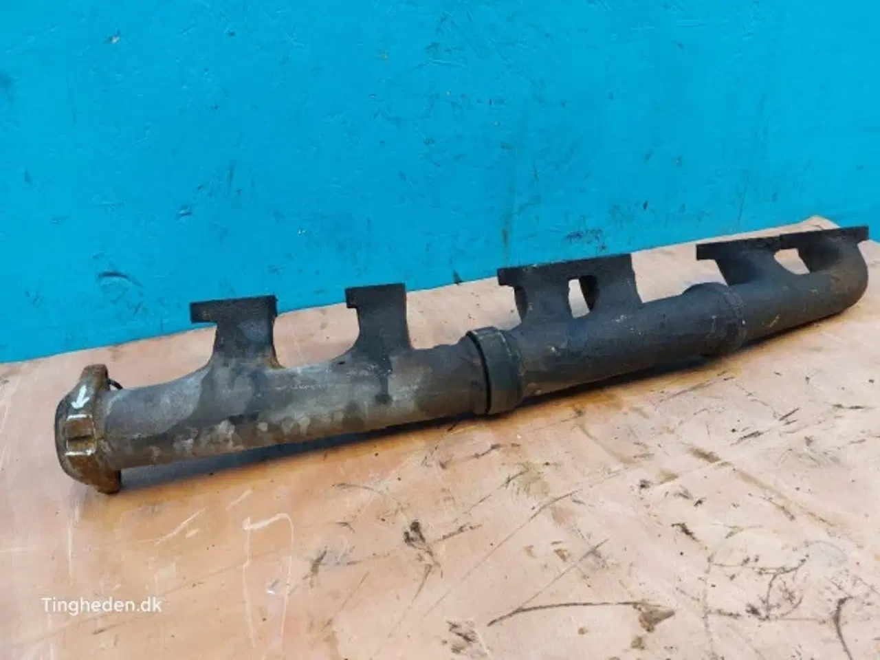 Billede 13 - Ford 2715E Udstødningsmanifold 86110705