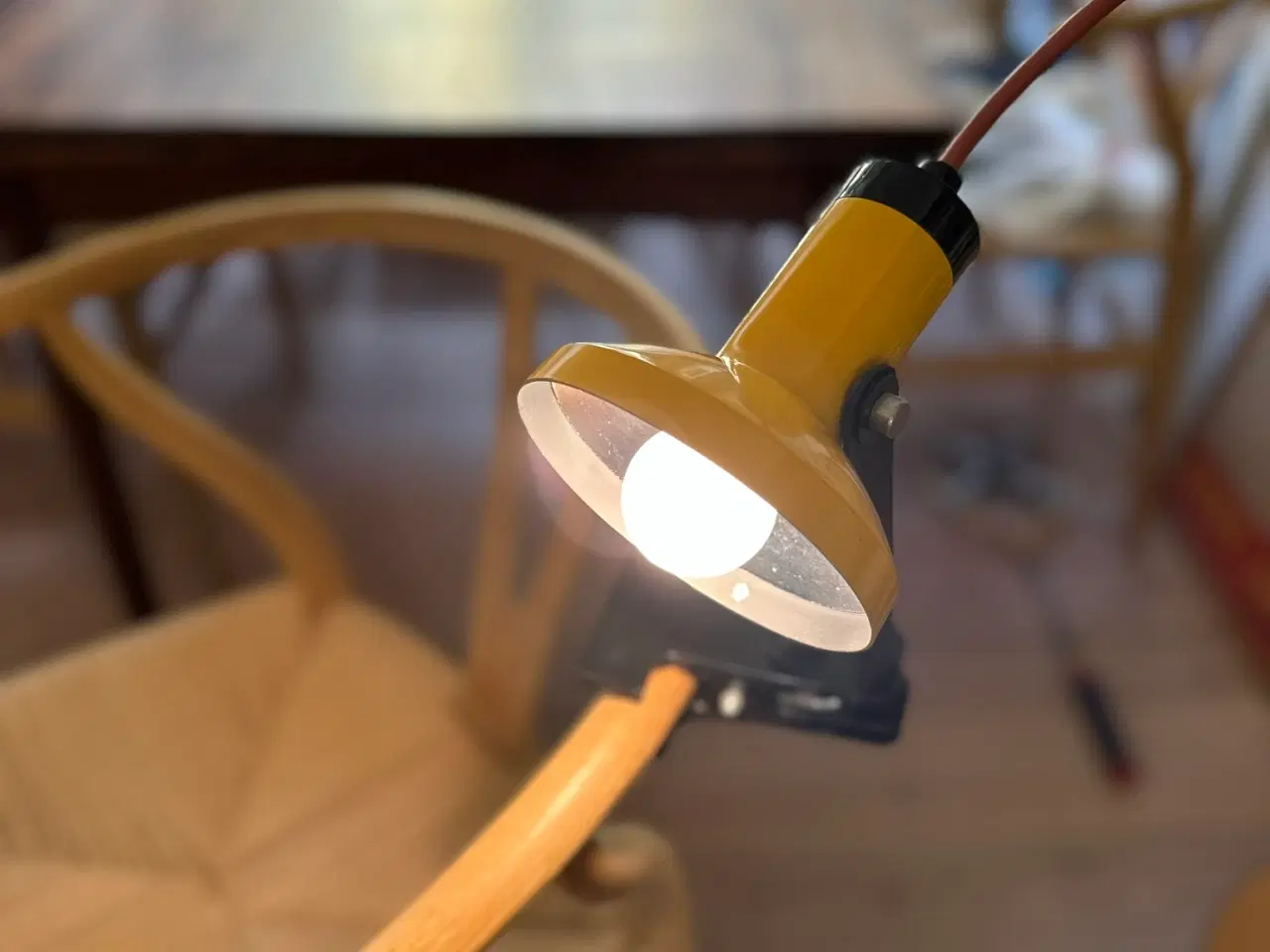 Billede 1 - Gul retro klemme-lampe / bordlampe / væglampe