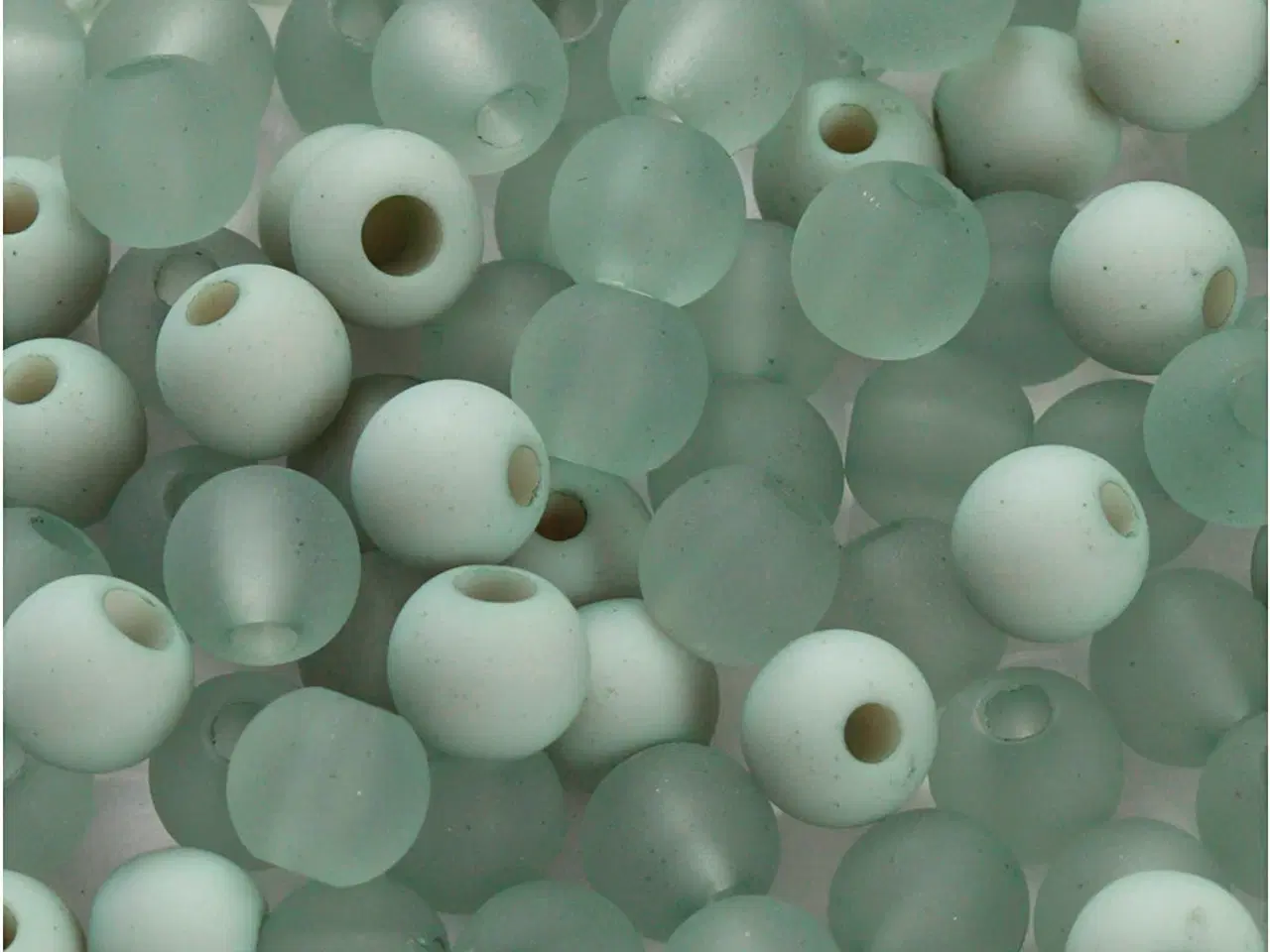 Billede 1 - Plastperler, diam. 6 mm, hulstr. 2 mm, lys grøn, 40g/ 1 pk.