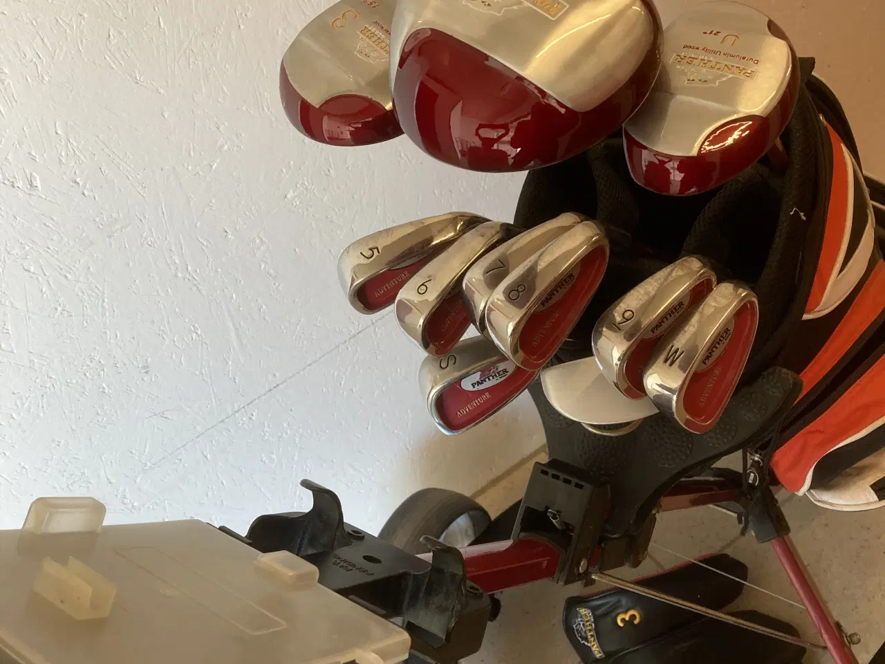 Billede 7 - Komplet Golfsæt vogn,køll/jern fakt som nyt.