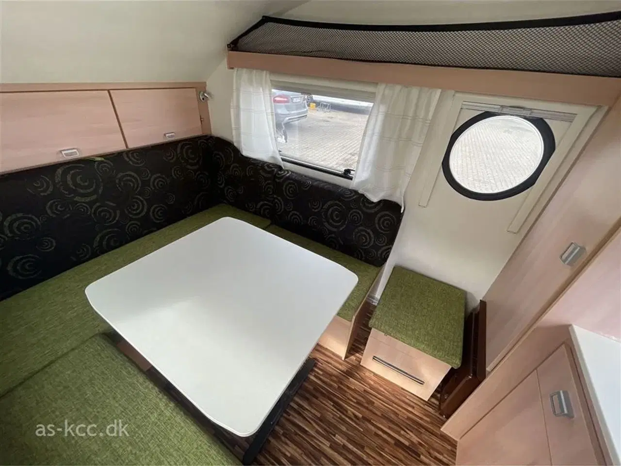 Billede 9 - 2010 - Tabbert T@b 320 RS   T@P 320 RS årgang 2010. 3 sovepladser, 4 siddepladser, Telt, Solsejl.