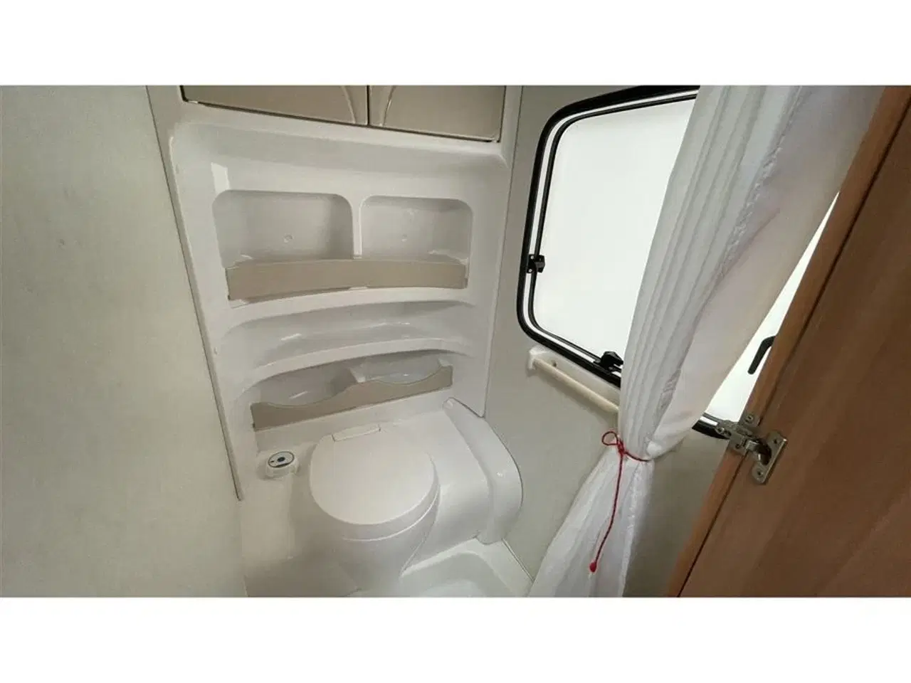 Billede 10 - 2012 - Hobby De Luxe 650 KMFe