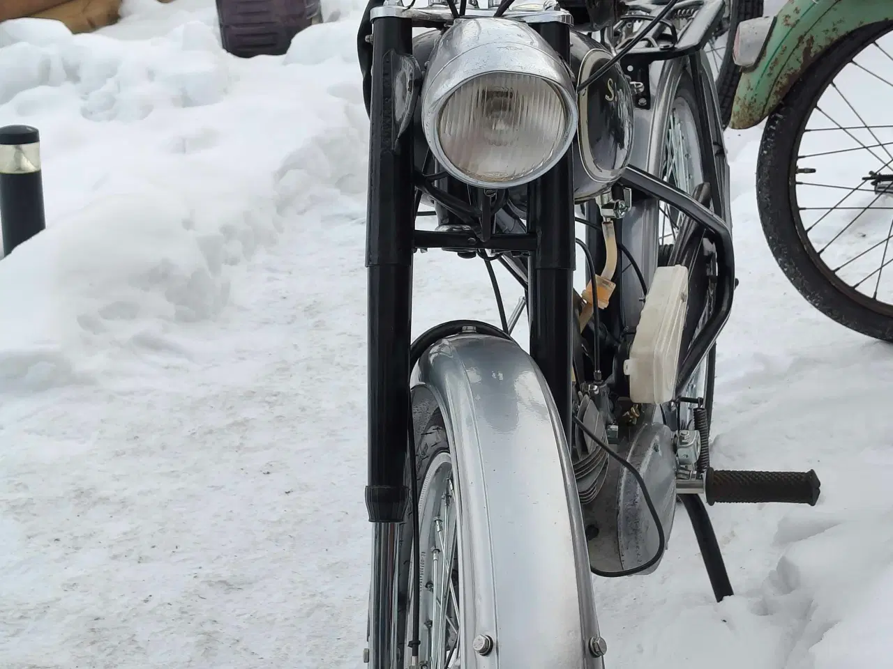 Billede 2 - Skylon husquarna 