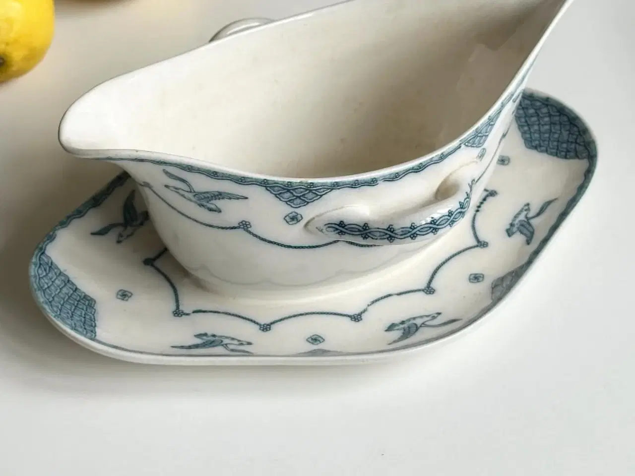 Billede 2 - Gustavsberg Øresund, patineret sovseskål