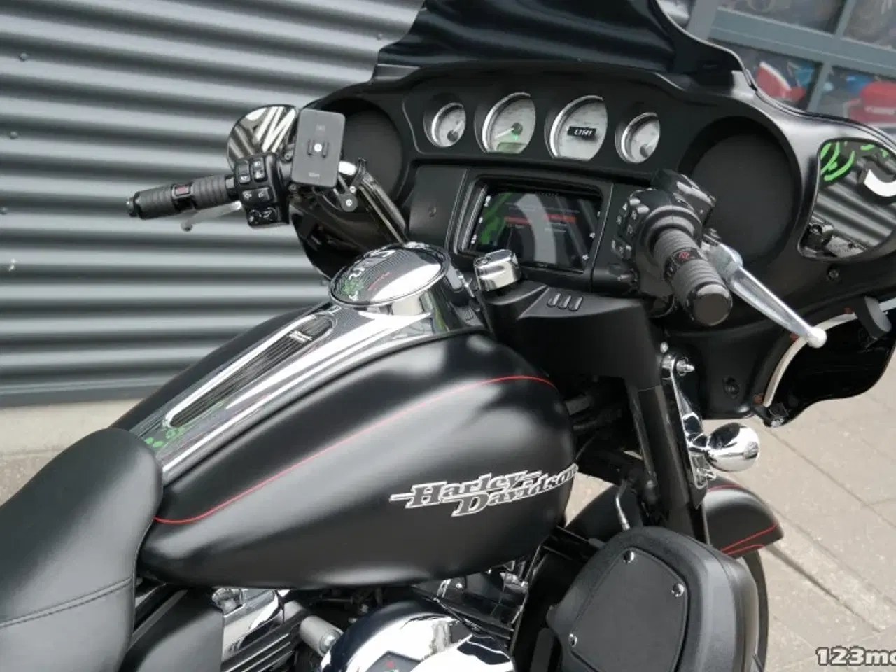 Billede 10 - Harley-Davidson FLHXS Street Glide Special MC-SYD       BYTTER GERNE