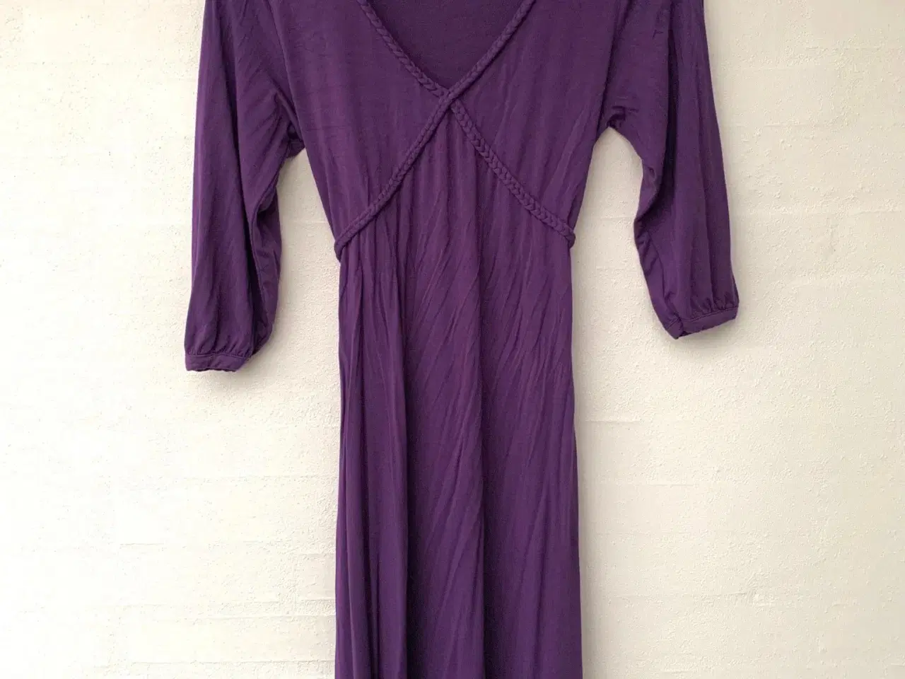 Billede 1 - Hunkemøller homewear lilla kjole natkjole str. M
