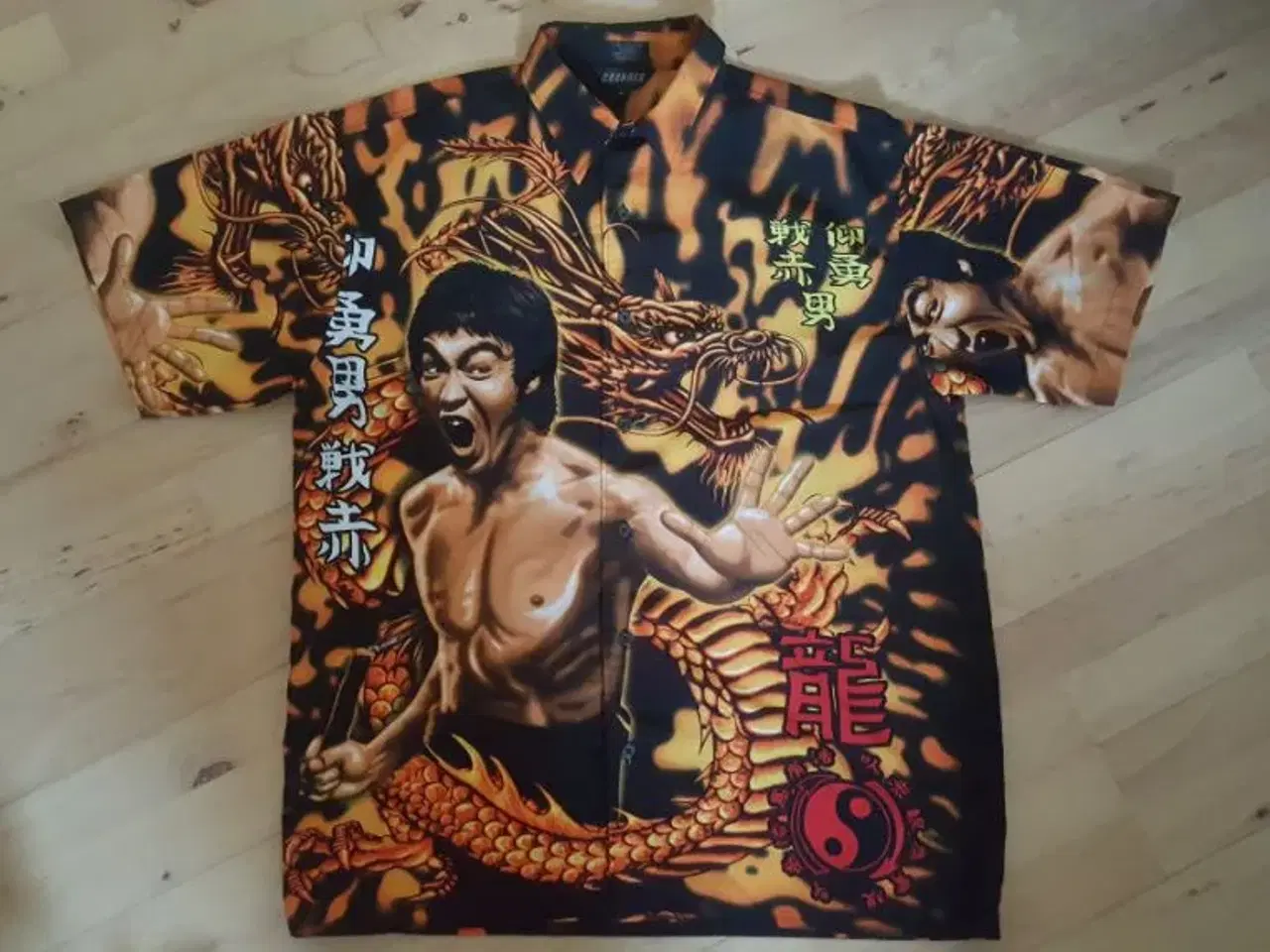 Billede 1 - Bruce Lee ny skjorte import