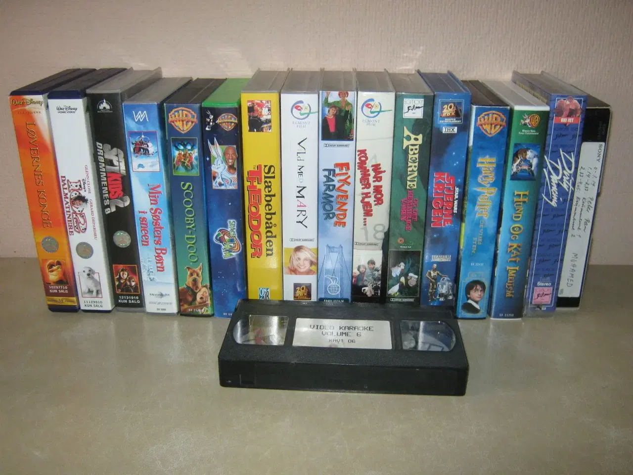 Billede 1 - VHS-film - komedie, animation og familie