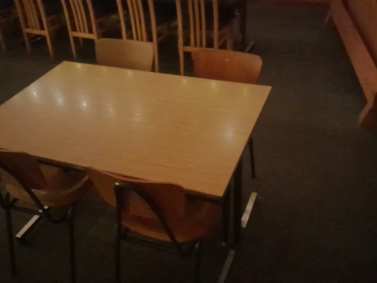 Billede 5 - Gildesal/ hobby/ krea borde