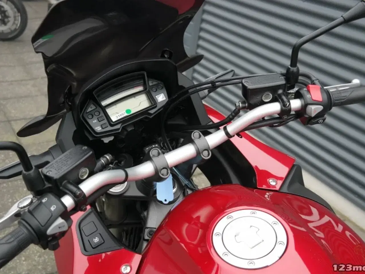 Billede 20 - Honda VFR 1200 X MC-SYD       BYTTER GERNE