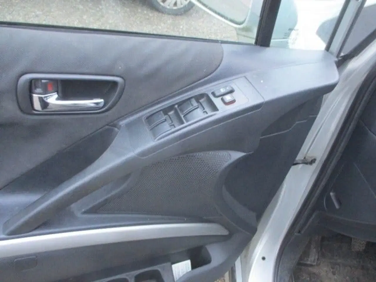 Billede 10 - Toyota Corolla Verso 2,2 D-4D Luna 7prs