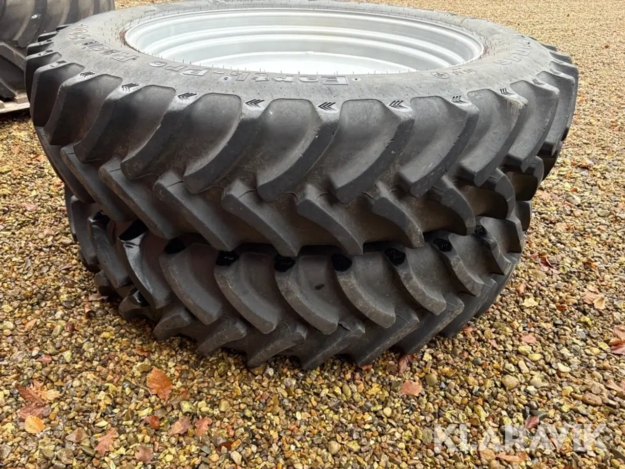 Billede 4 - Dæk med fælge Galaxy Earth-Pro Radial 700 2 styk