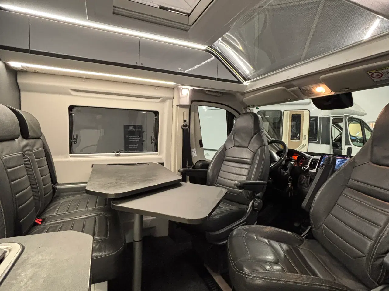 Billede 12 - Autocamper til salg - Adria 640 SLB Twin Supreme