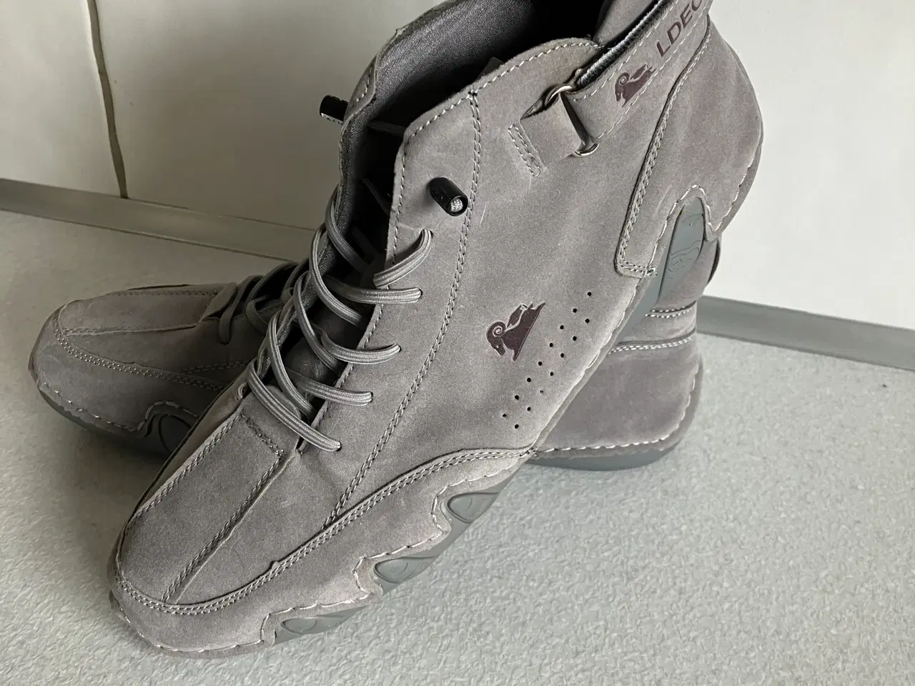 Billede 7 - Læderstøvletter fra LDeck i str 43. 2 par i grå og