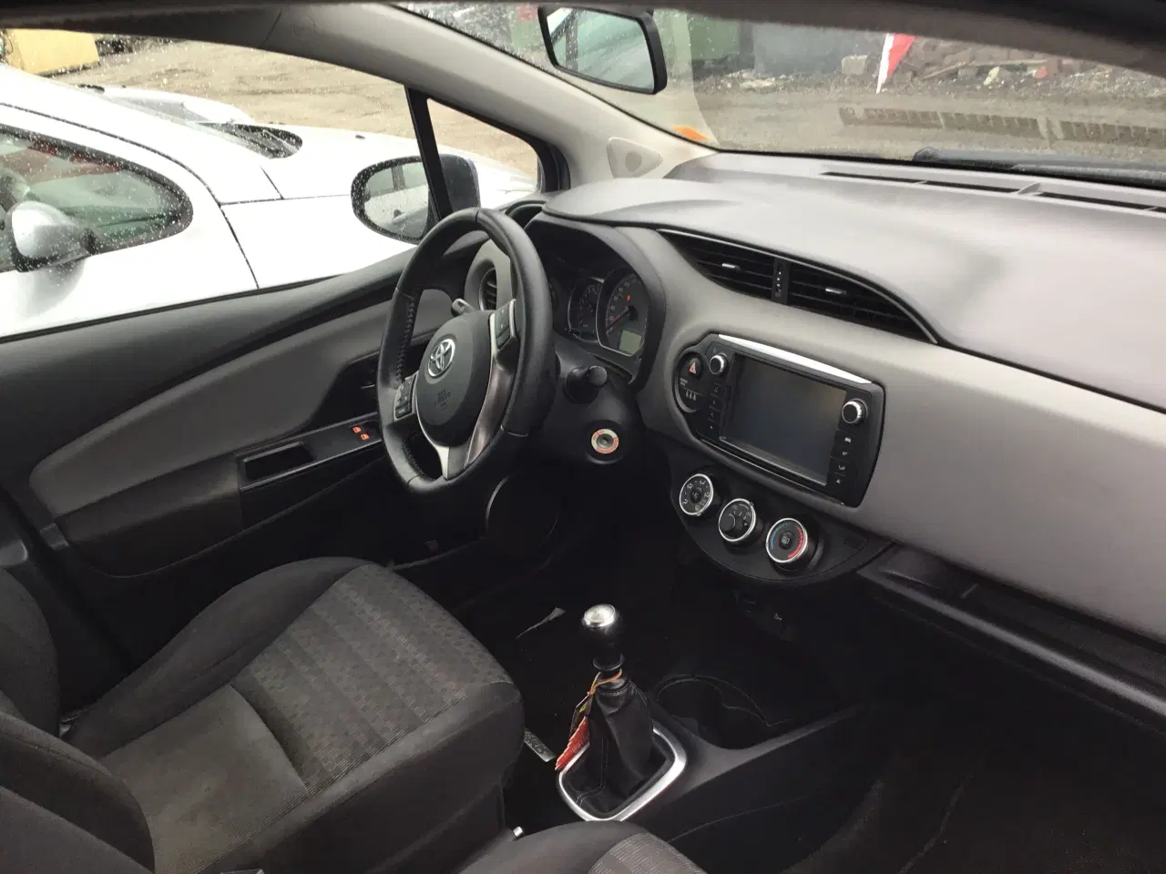 Billede 7 - Toyota yaris 1.3 vvt-i nysynet pavabehandlet 3/26 