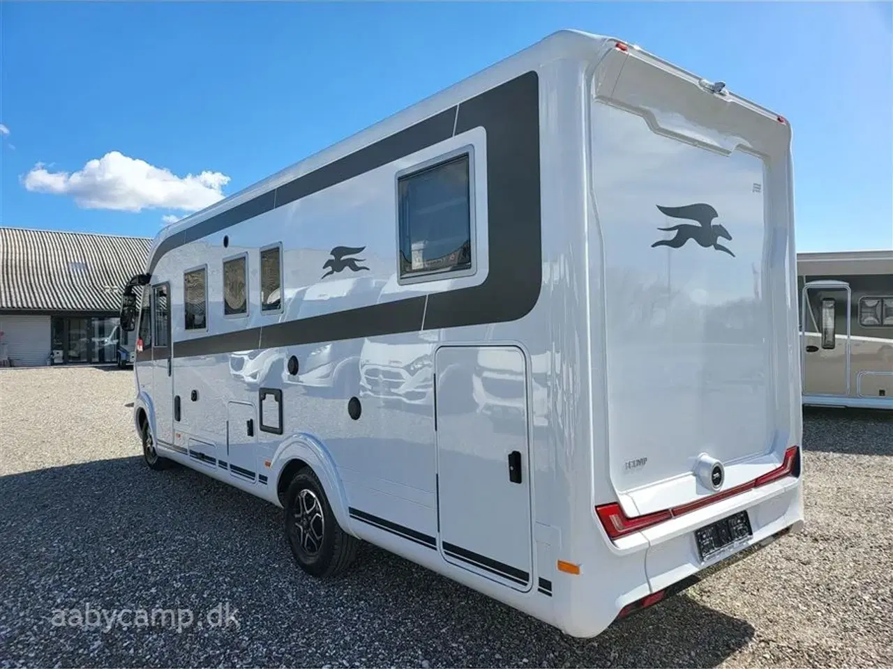 Billede 2 - 0 - Laika Ecovip 4109 DS Automatgear. 160HK.Face to face siddegruppe. lædersæder.