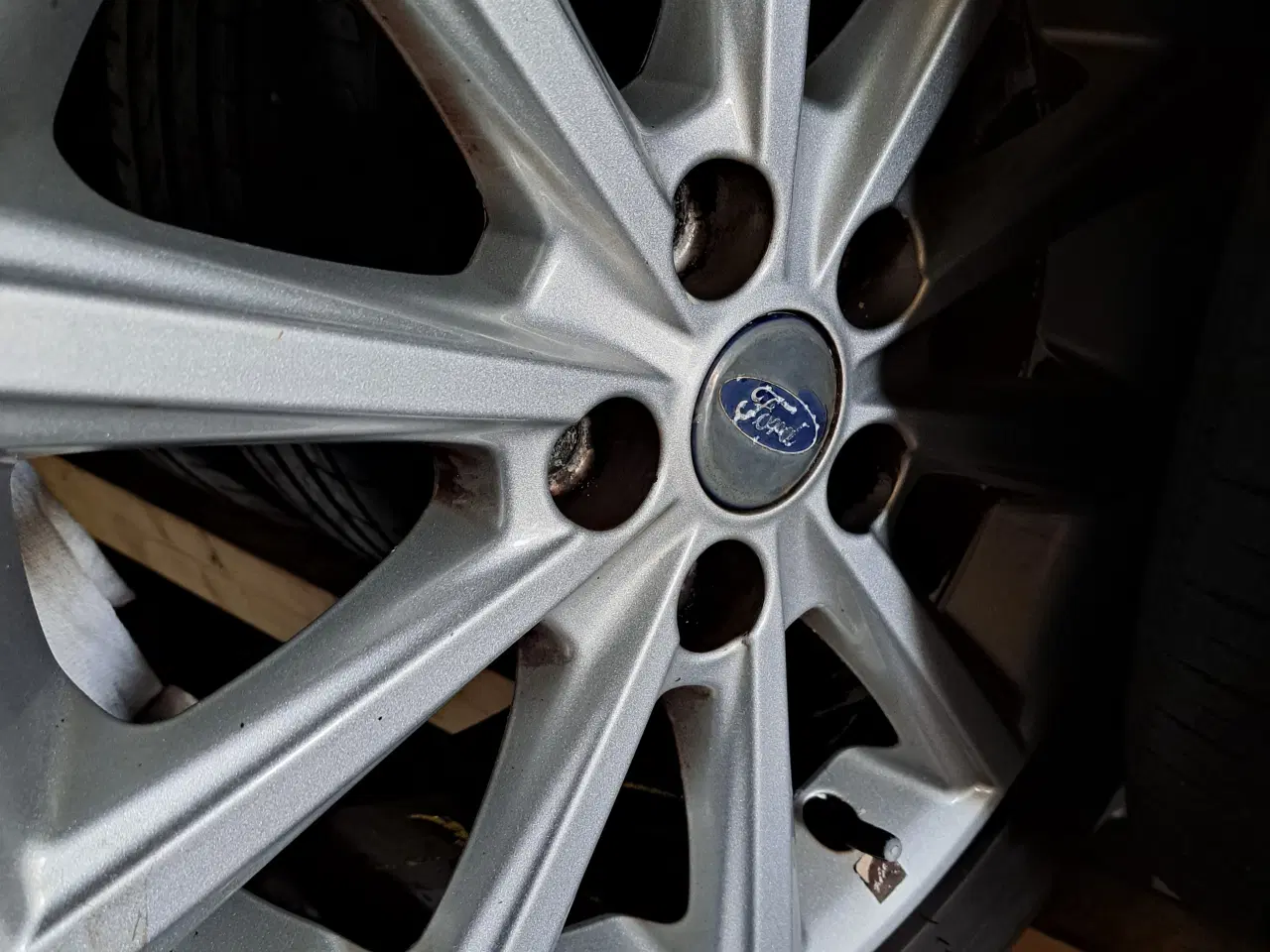 Billede 2 - Alufælge til Ford Gran C Max 