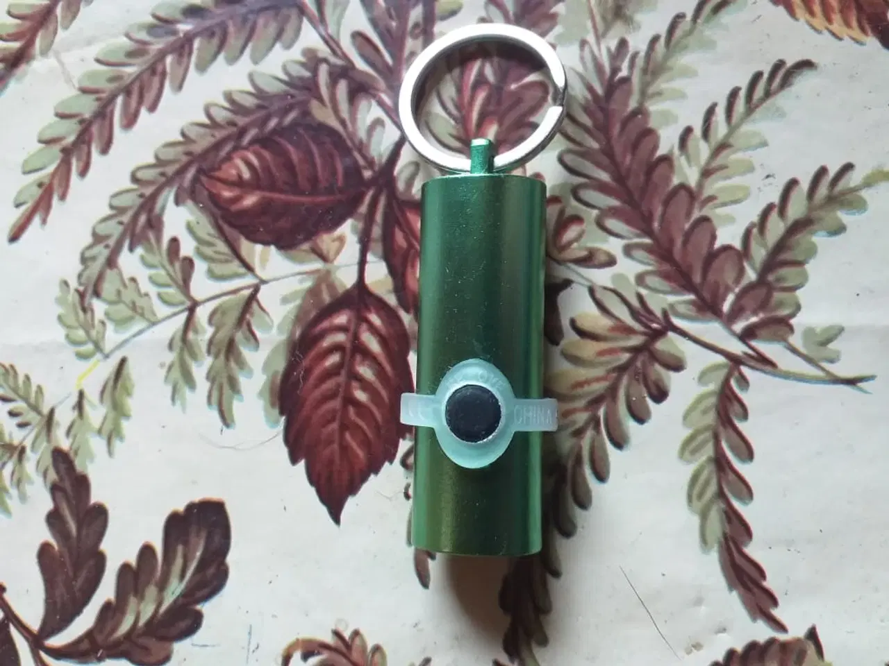 Billede 2 - Diodelys i en nøglering