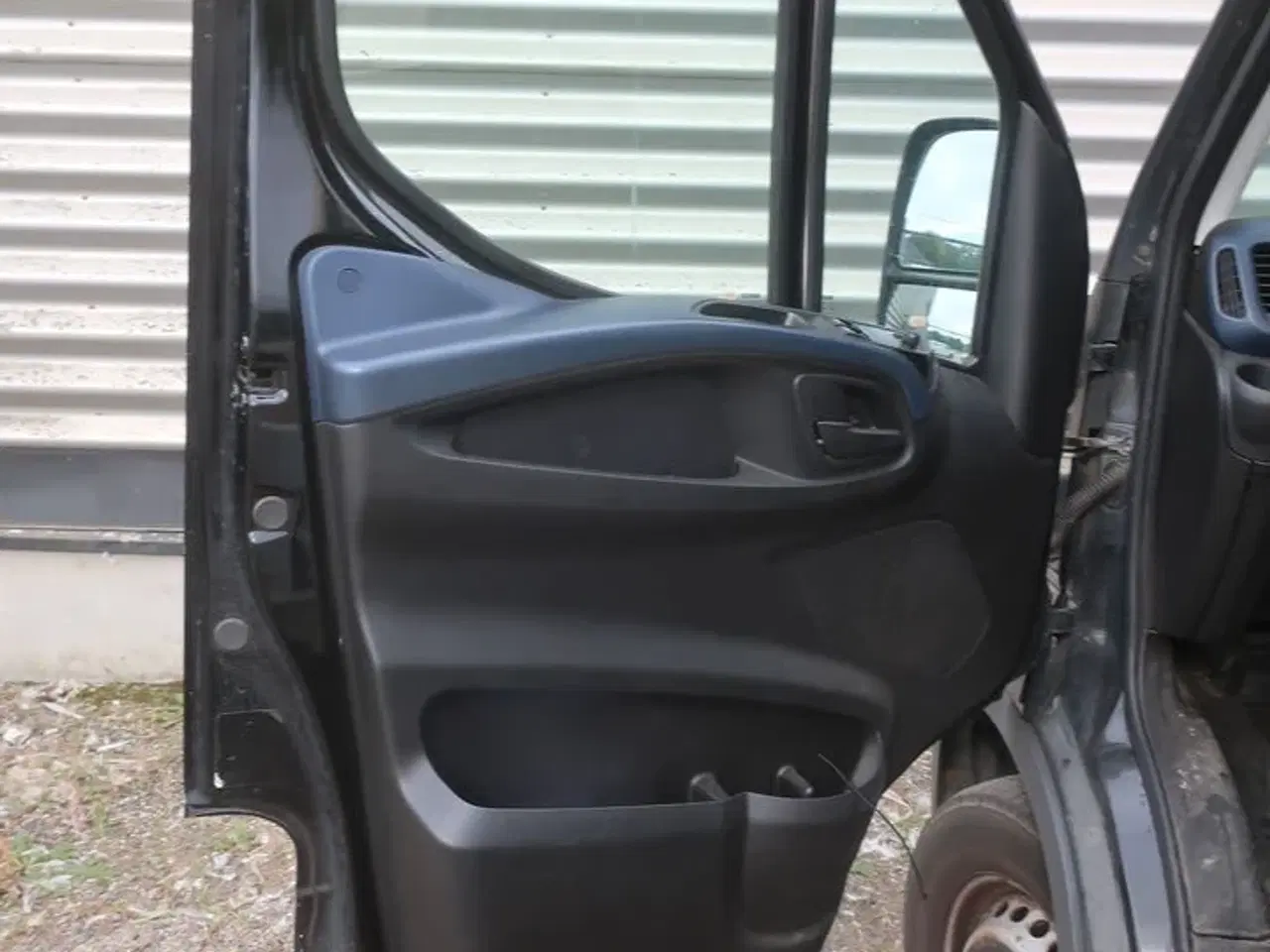 Billede 5 - Varebil IVECO 35s18 3,0 WB4100 Aut.