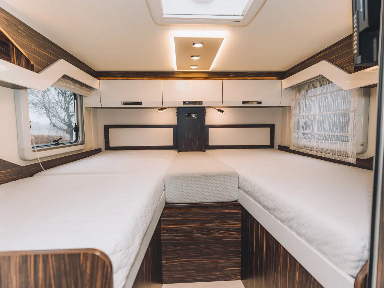 Billede 7 - Bürstner Elegance I 910 – luksuriøs helintegreret 