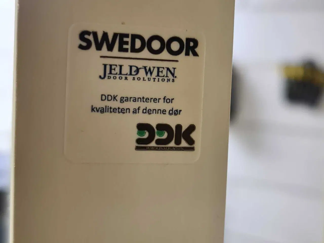 Billede 3 - Hvid indvendig dør m bundstykke