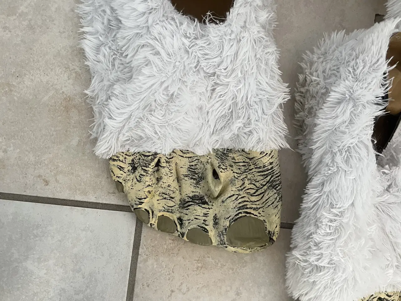 Billede 7 - Udklædning dragt Yeti 