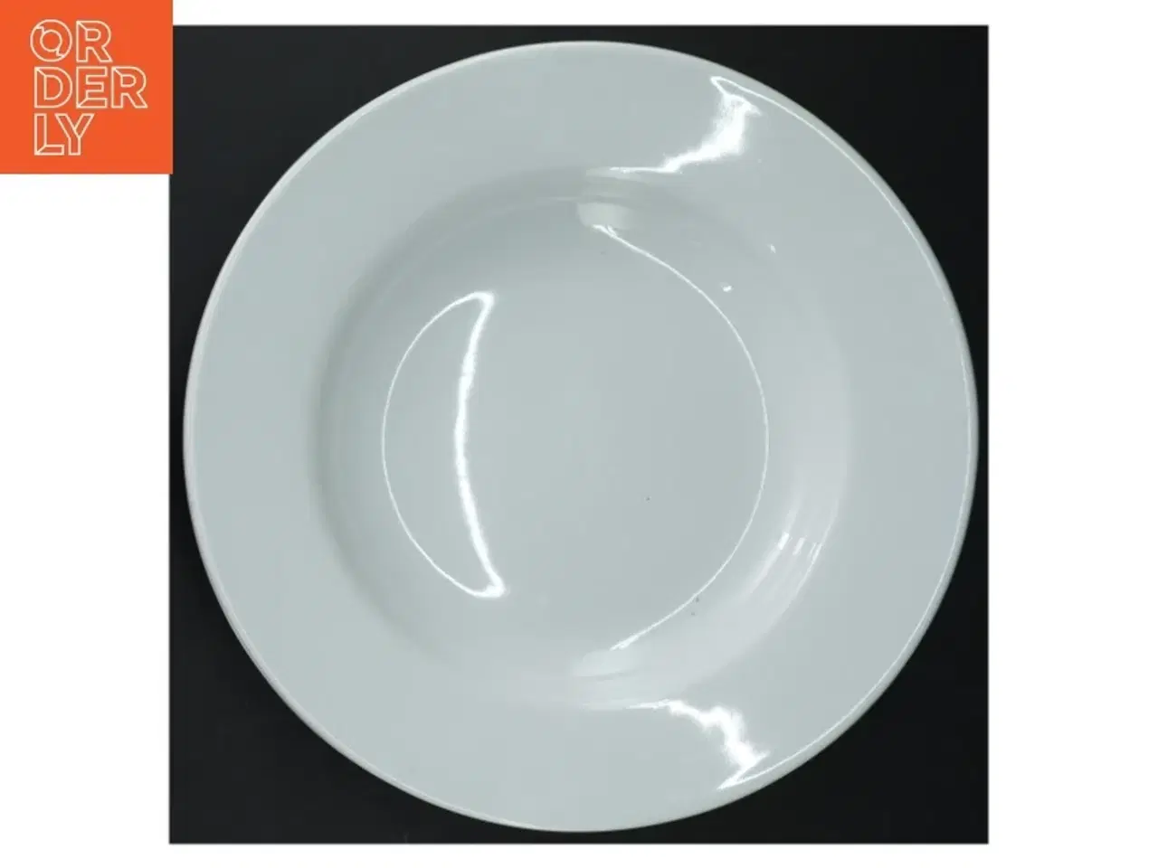 Billede 4 - Hvide porcelænstallerkener (3 stk) fra IKEA (str. 25,5 cm)