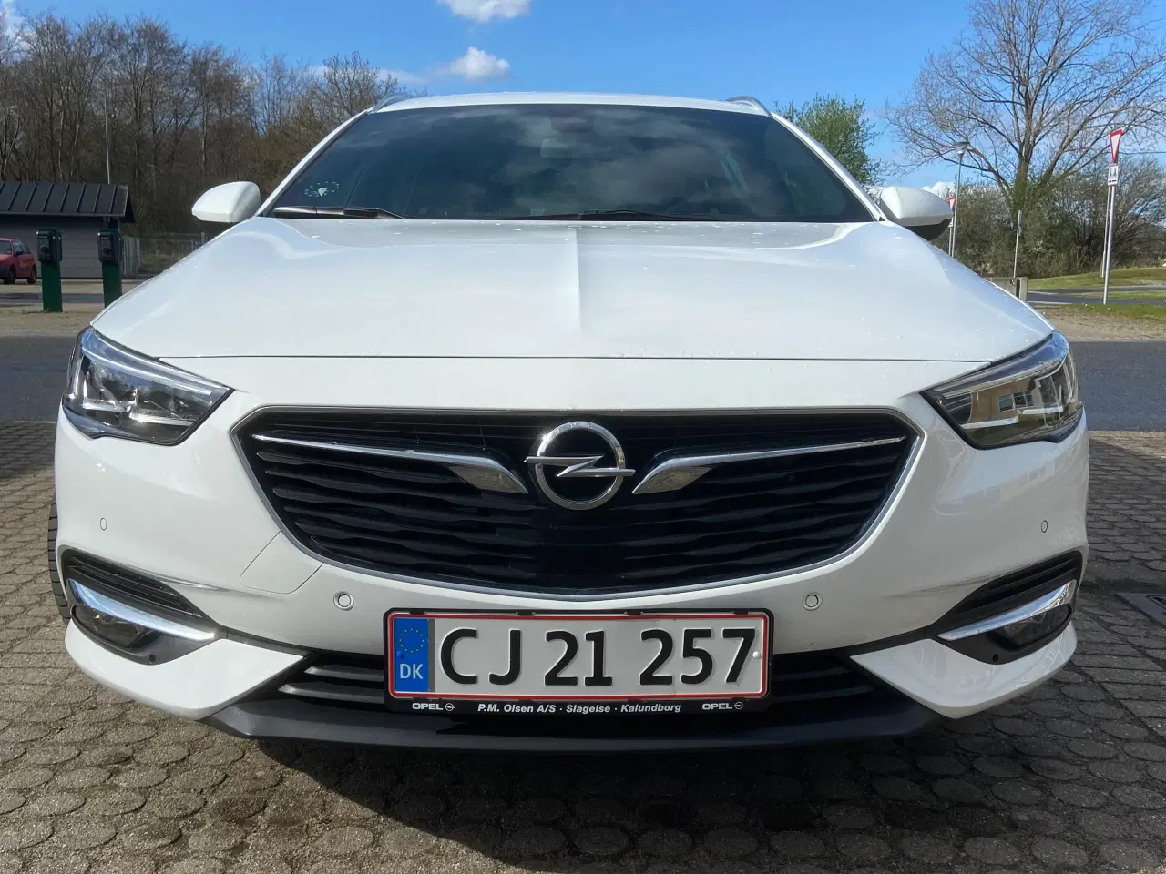 Billede 1 - Opel Insignia Tourer med skøn motor