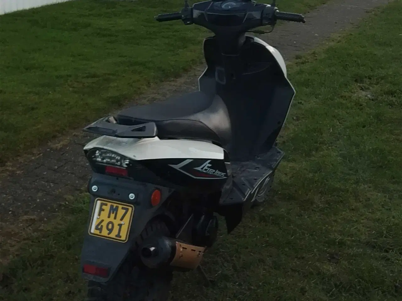 Billede 5 - Hopper furios lovlig lille knallert 