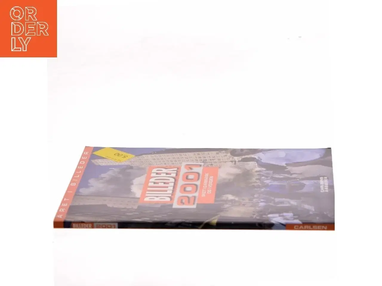 Billede 2 - Billeder: 2001 (60. årgang). Året fortalt i billeder: 2001. af Karsten Lindhardt (Bog)