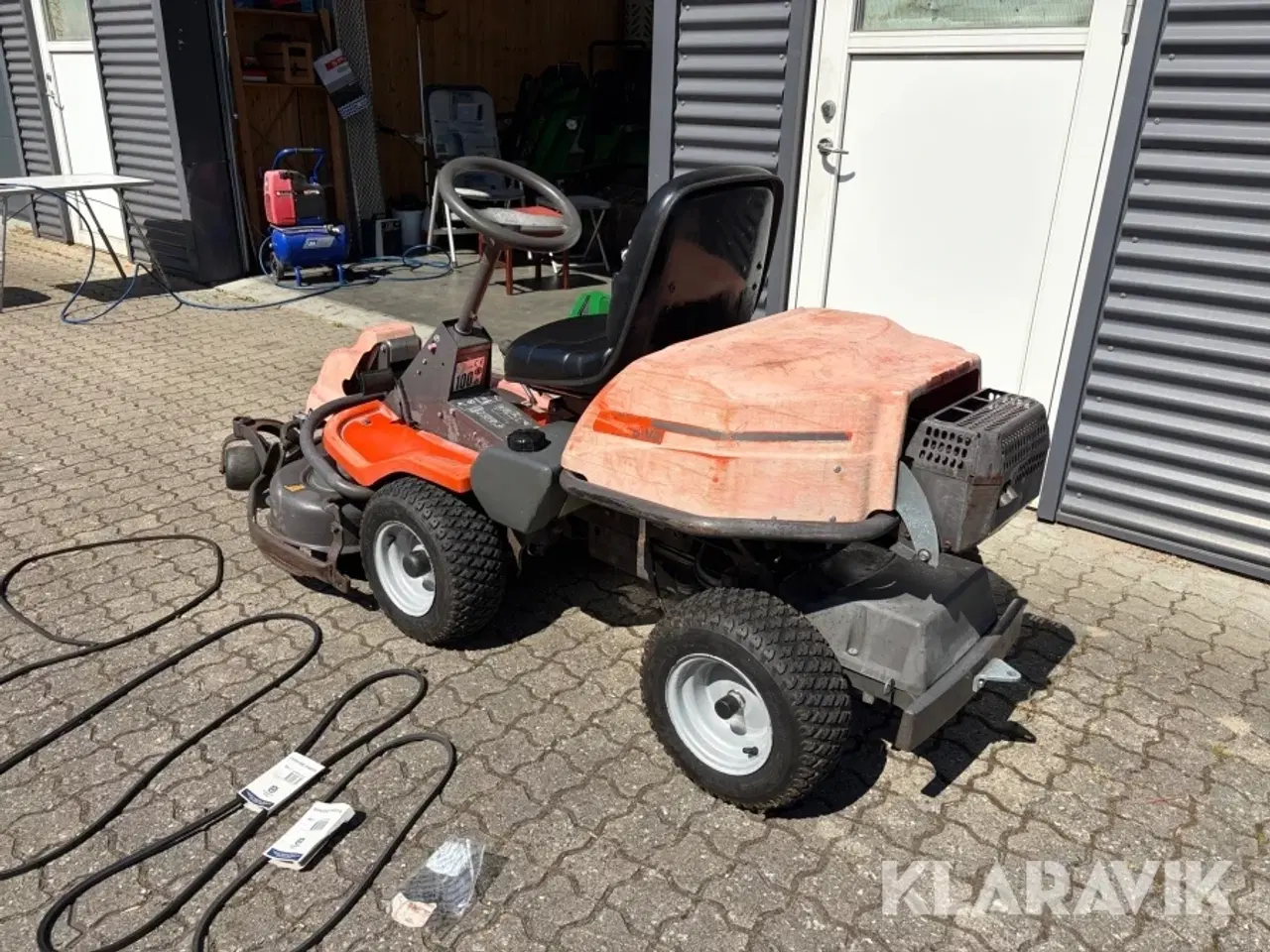Billede 2 - Græsslåmaskine Husqvarna frontklipper Rider 15-V2