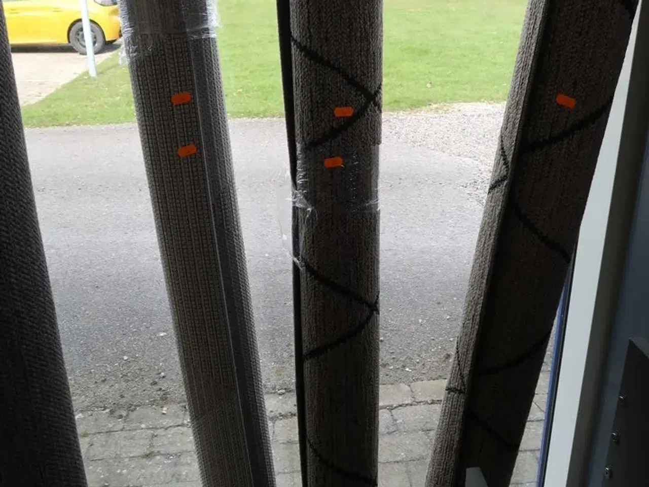 Billede 1 - Gulvtæppe MIGADAN NAPOLI 88059 2025 Beige