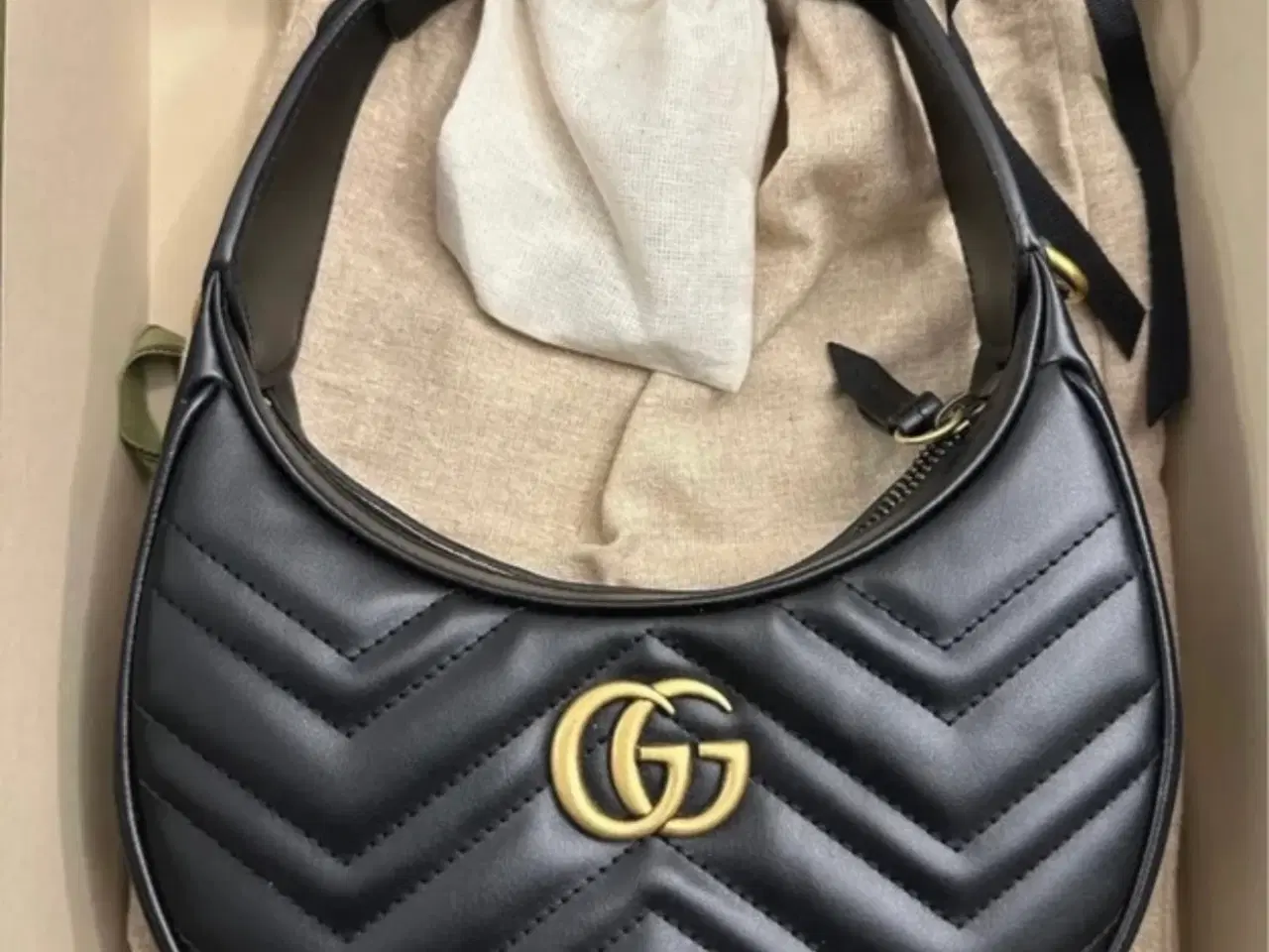 Billede 3 - Gucci gg marmont half Moon 