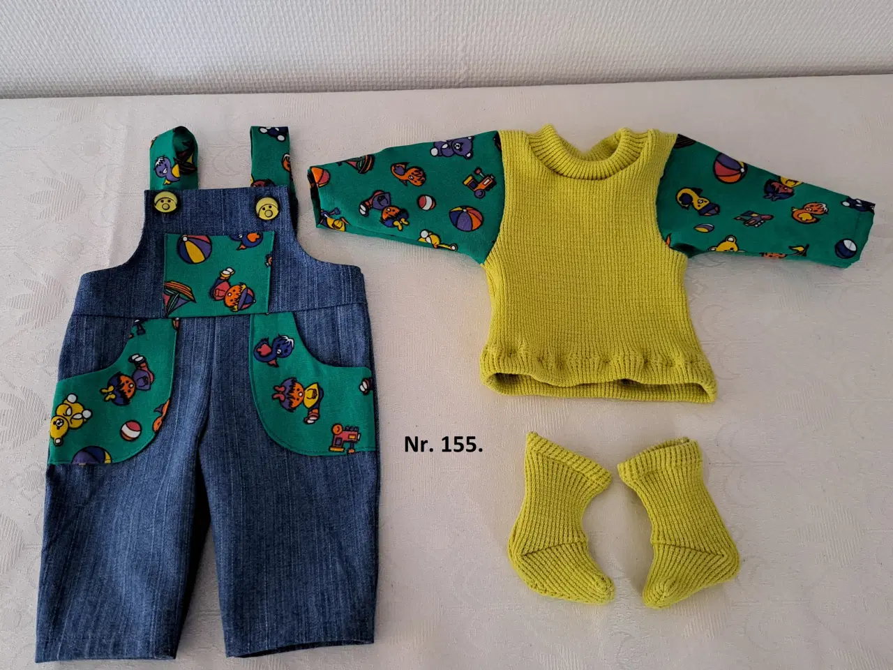 Billede 3 - Babyborn, Overall m.m. joggingsæt og sko.