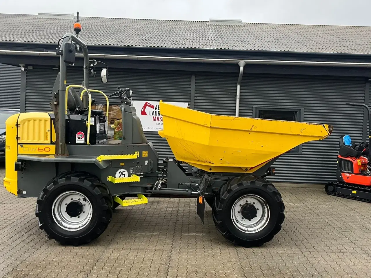 Billede 1 - Wacker Neuson DW60 6Tons dumper med drejelad