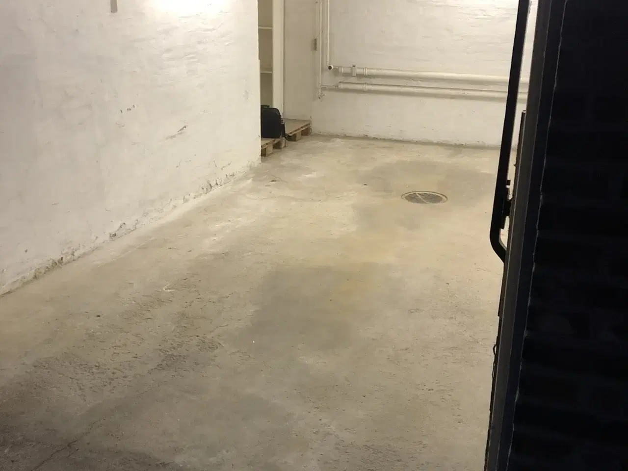 Billede 3 - Stor garage på Frederiksberg