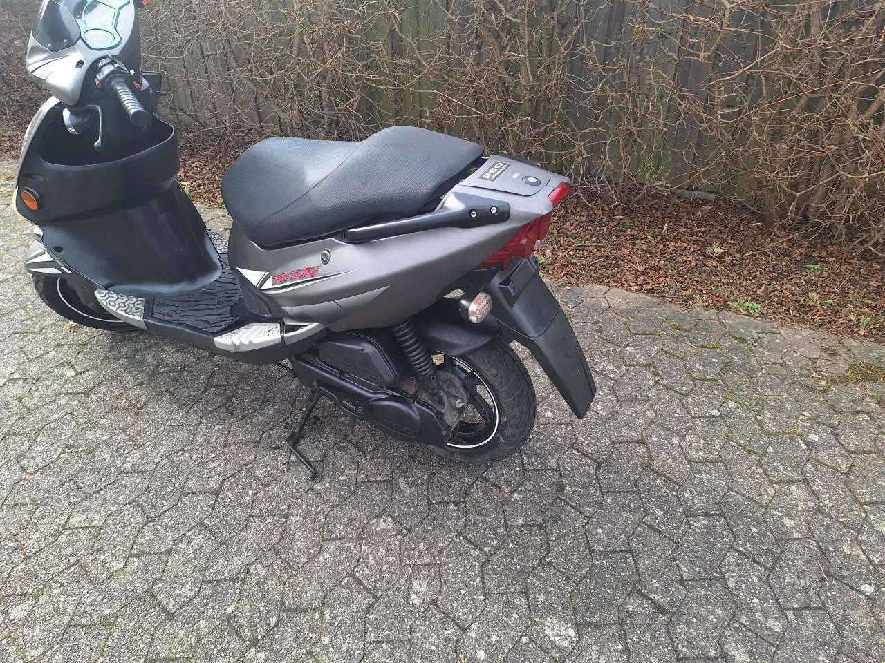 Billede 2 - Pgo dr.big 30 scooter  Årgang 2007  