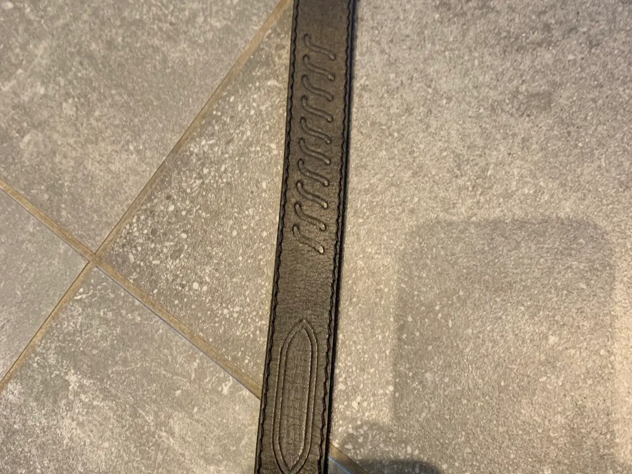 Billede 2 - Læderbælte - 108cm