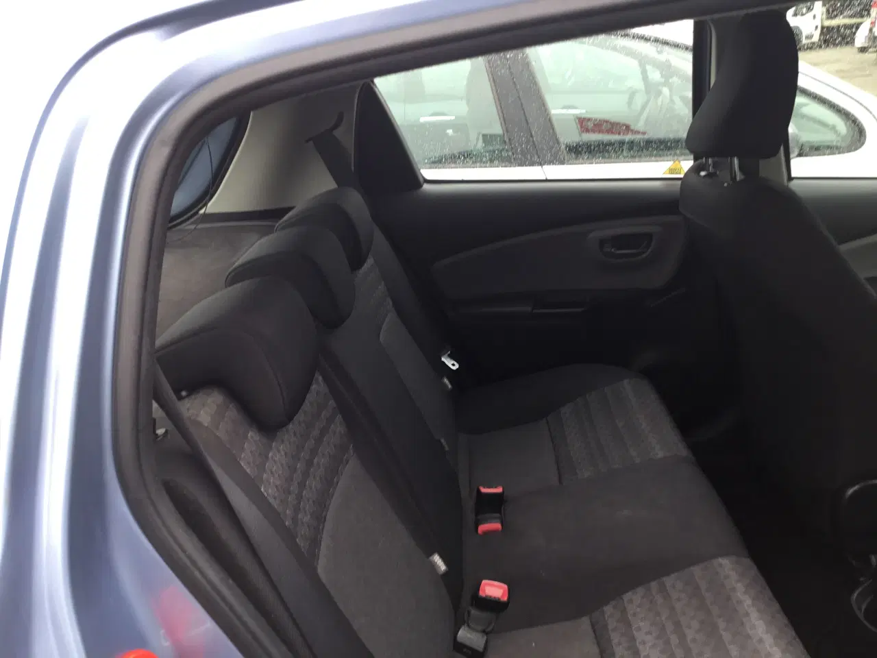 Billede 5 - Toyota yaris 1.3 vvt-i nysynet pavabehandlet 3/26 