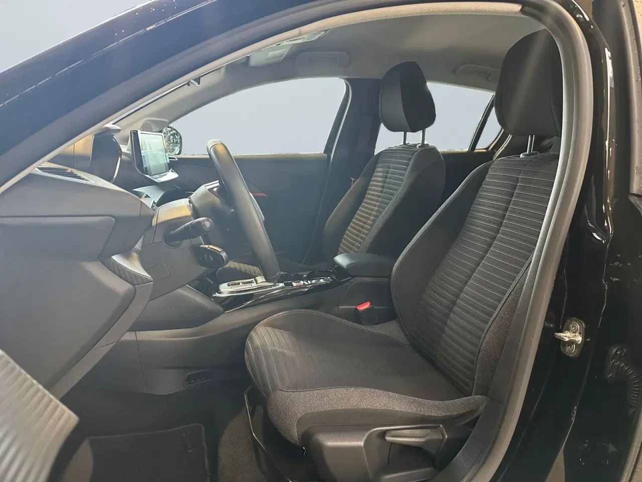 Billede 10 - Peugeot e-208 50 Active