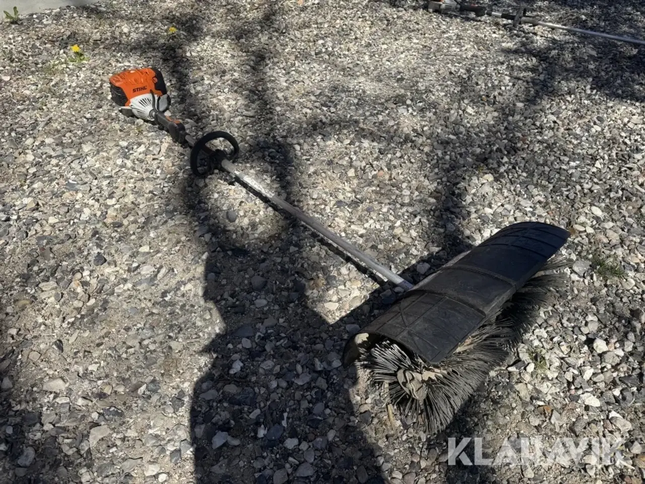 Billede 3 - Kombimaskine Stihl KM 131R med børstevalse