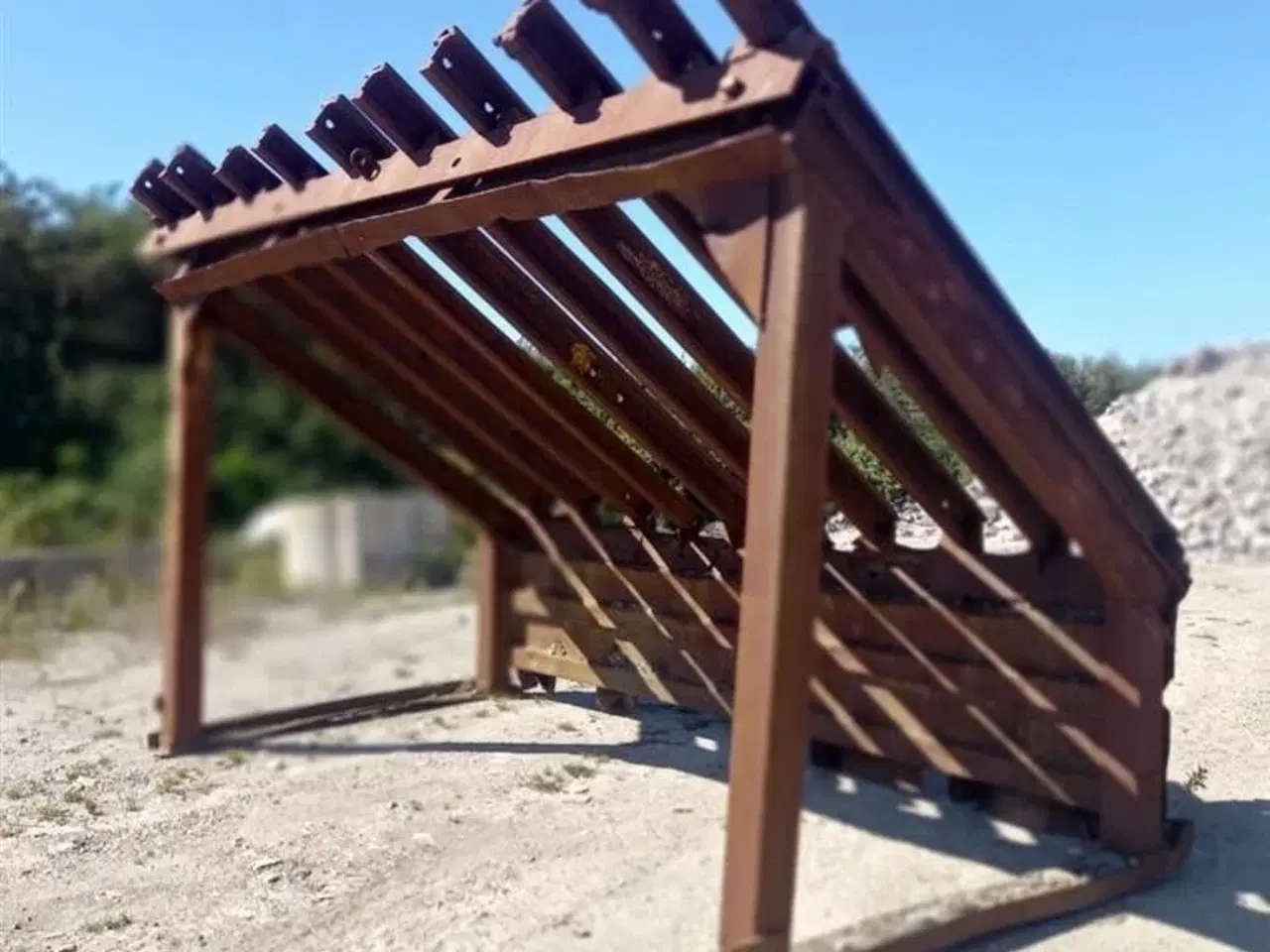 Billede 1 - - - - Sorteringsrist