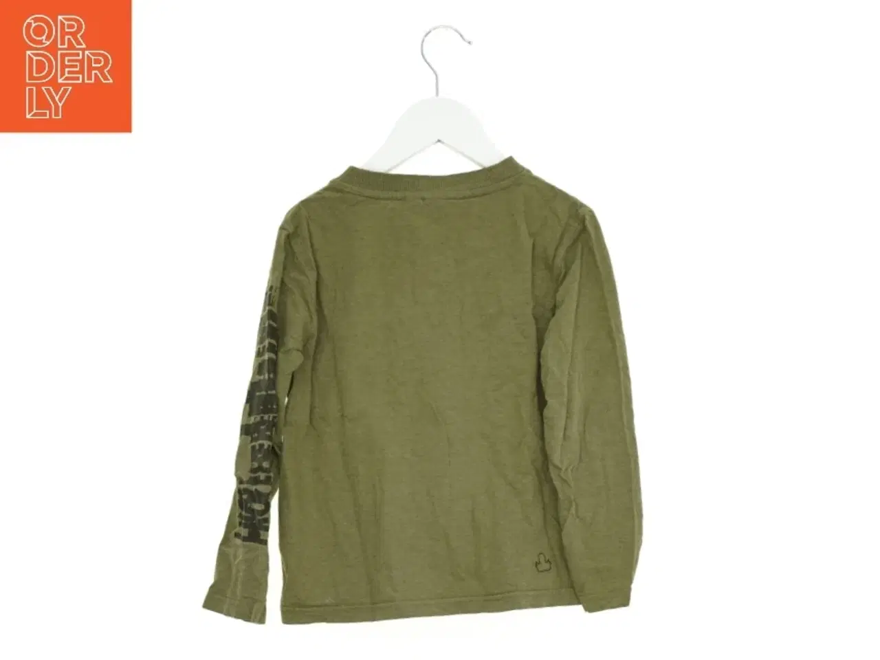 Billede 2 - Bluse (str. 122 cm)