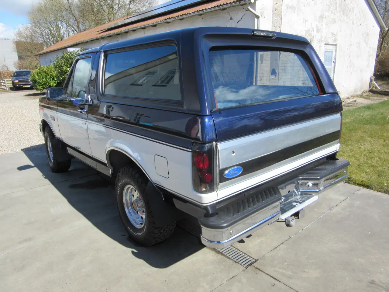 Billede 2 - 1994 Ford Bronco XLT 5,8. 4X4 Nysynet og på plader