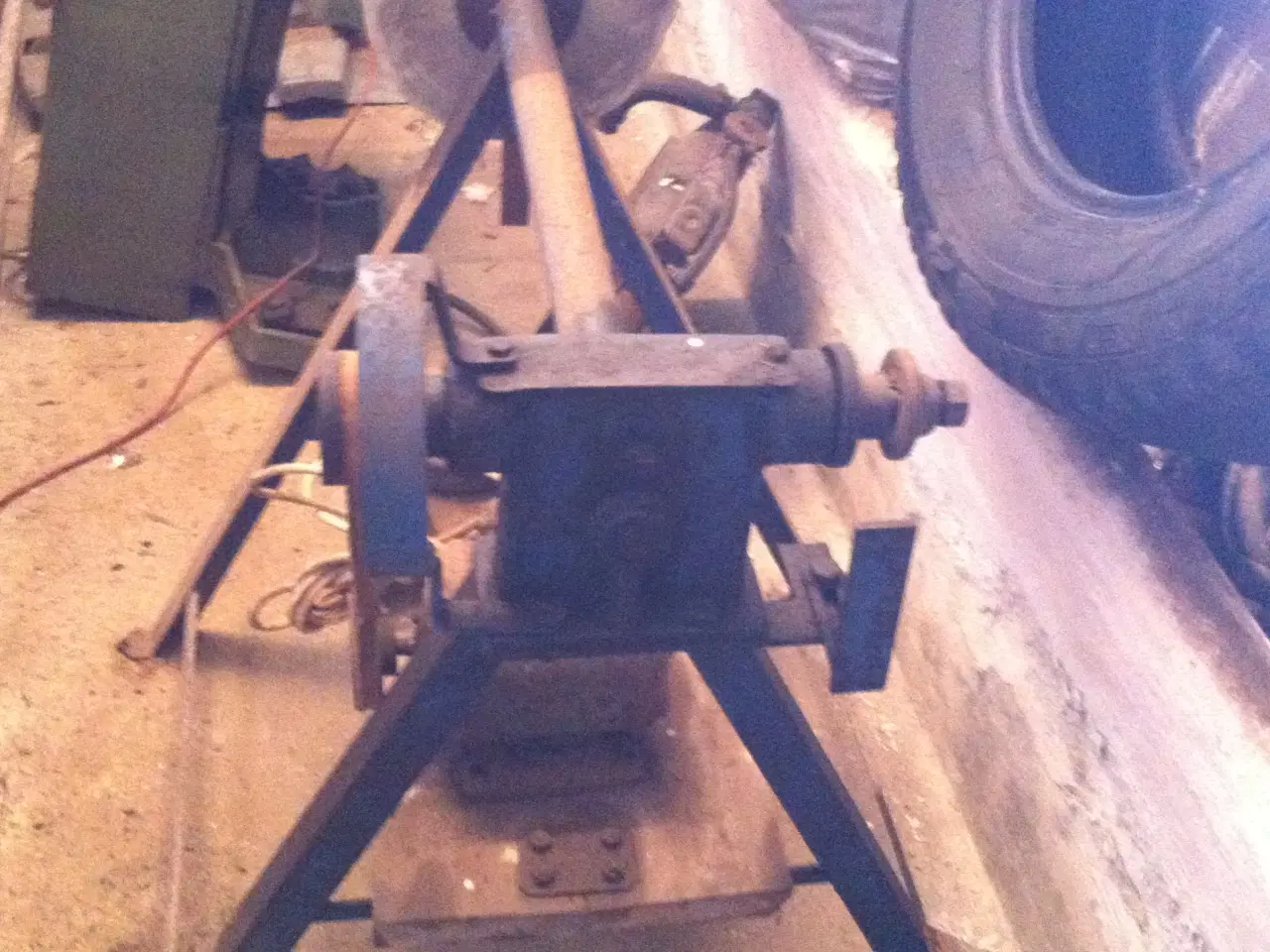 Billede 2 - Gammel vådslibemaskine  