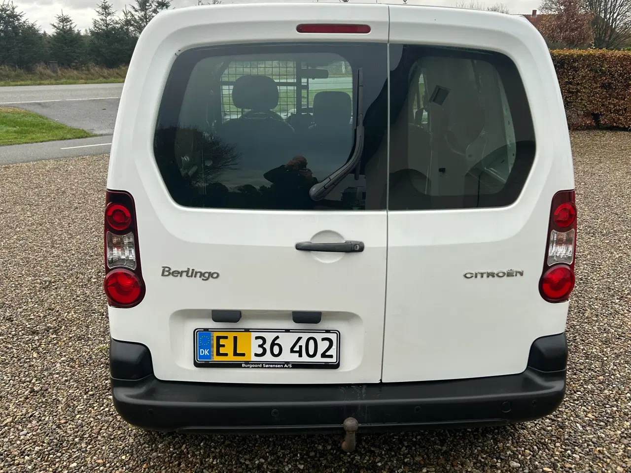 Billede 4 - Nysynet fin varevogn