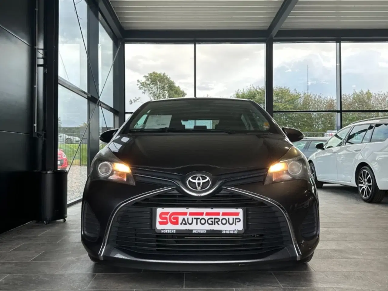 Billede 1 - Toyota Yaris 1,0 VVT-i T2 Premium