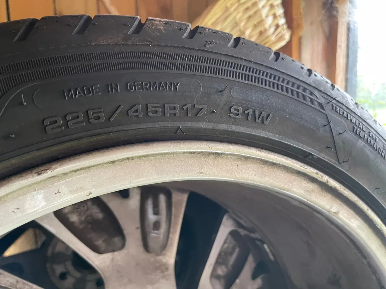 Billede 2 - Alu fælge 17 tommer med 225/45x17 sommerdæk