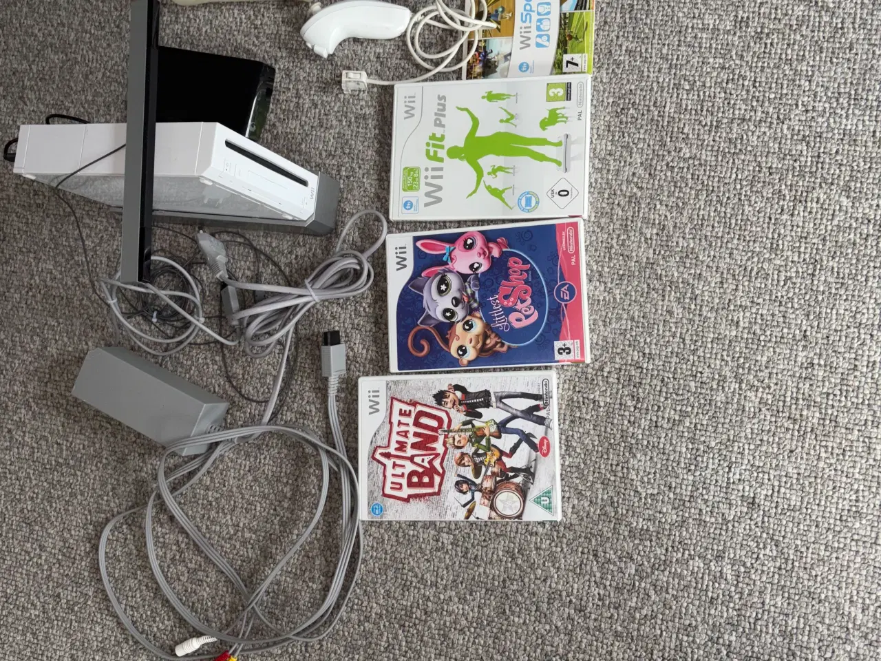 Billede 1 - Wii inklusiv 100 spil + 5 på dvd