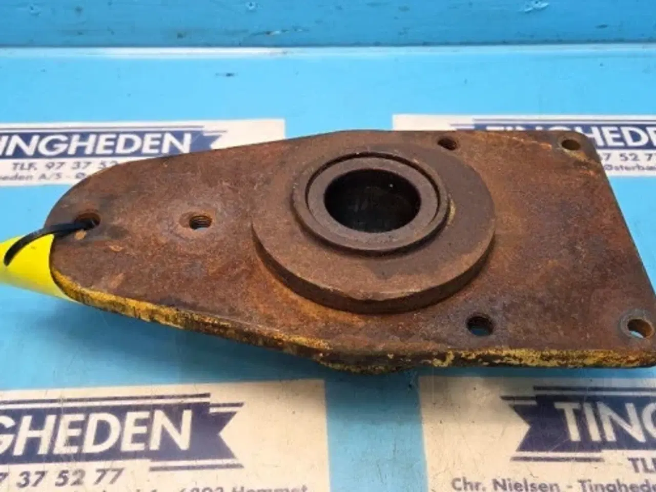 Billede 6 - New Holland TX34 Flangleje 439607